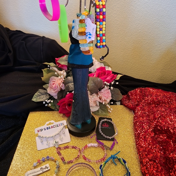 Girl Child Jewelry Chest Display Mannequin Lot - Picture 4 of 14